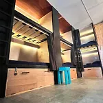 Jet\'S Gay Youth Hostel